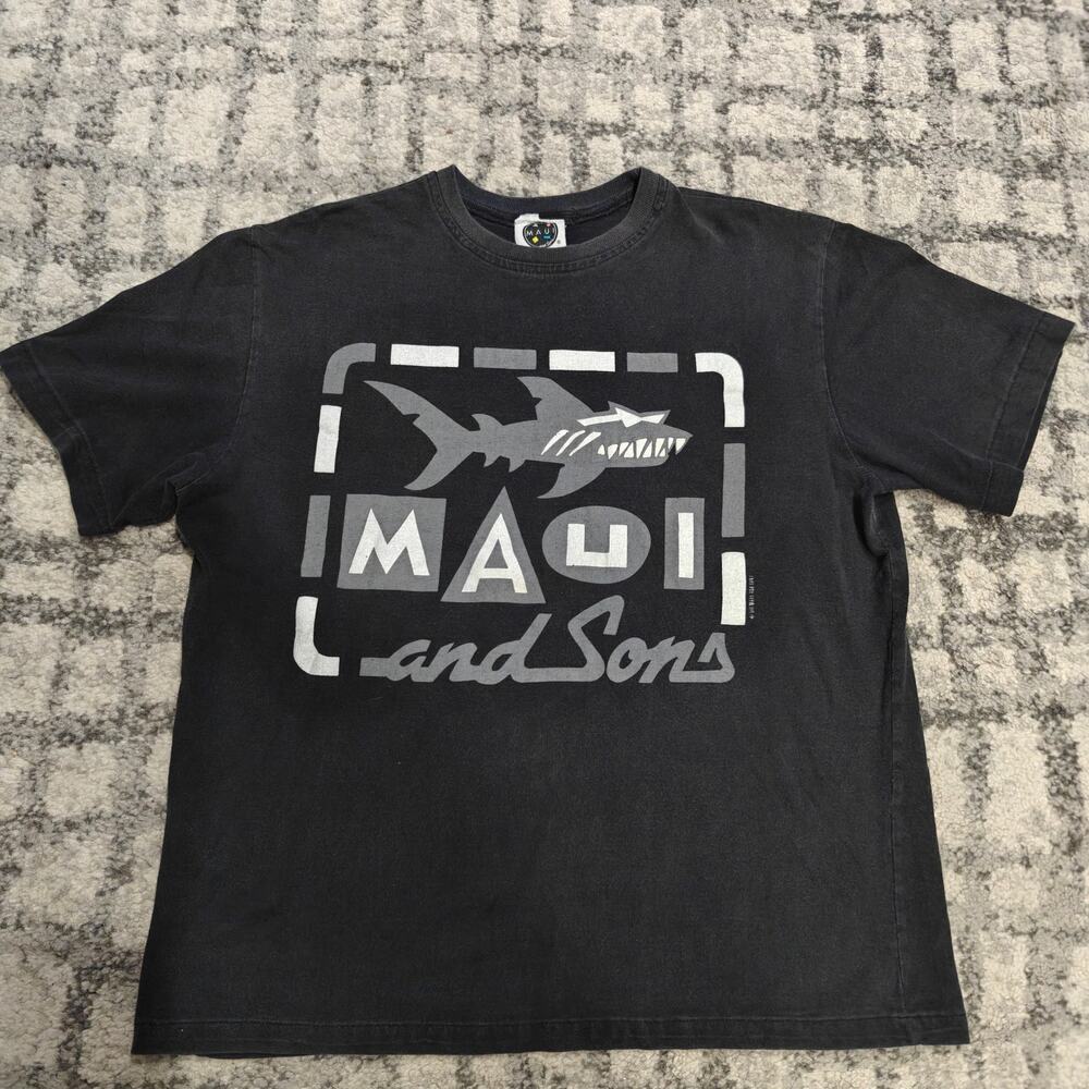 Vintage 90s Maui and Sons Shark Graphic T Shirt Faded Black Single Stitch L